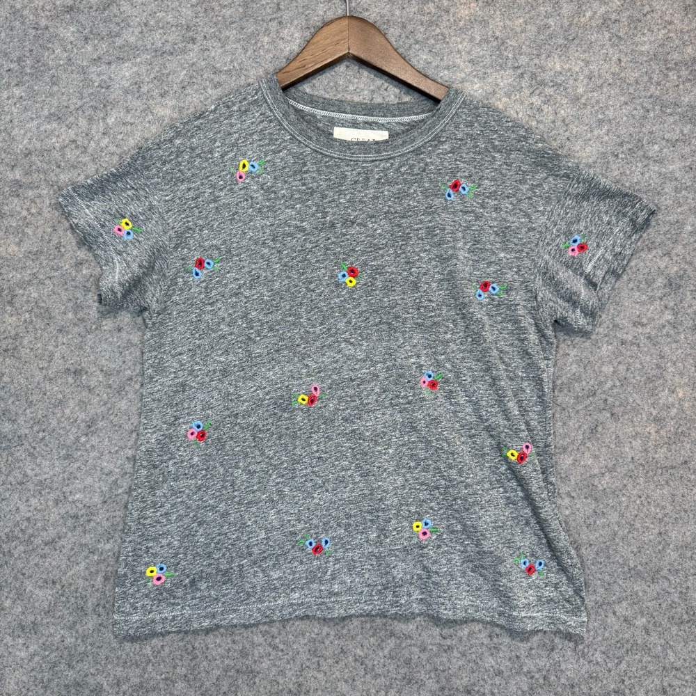 the GREAT Tossed Floral Embroidered Crop Tee Shirt Womens XS 0 Relaxed Gray